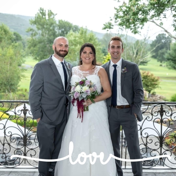 Meet your Posher, Debby - Picture 1 of 1